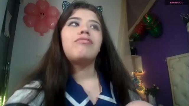 Image 10 of ingrid_casas Stream on Chaturbate on 3 months ago