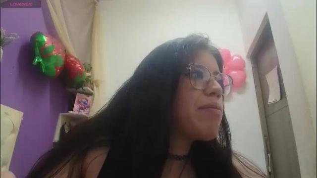 Image 10 of ingrid_casas Stream on Chaturbate on 2 months ago