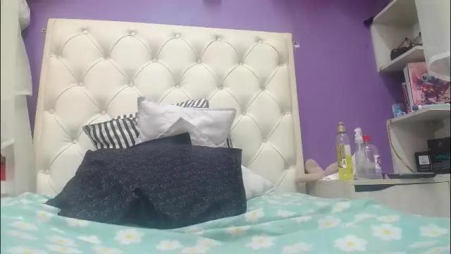 Image 12 of ingrid_casas Stream on Chaturbate on 1 month ago