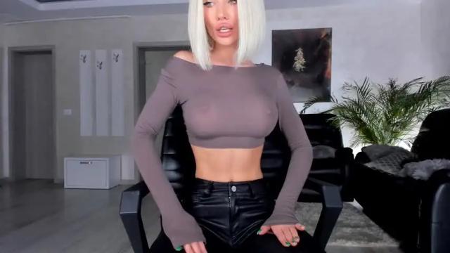 Image 11 of ingridblondy94 Stream on Chaturbate on 24 days ago