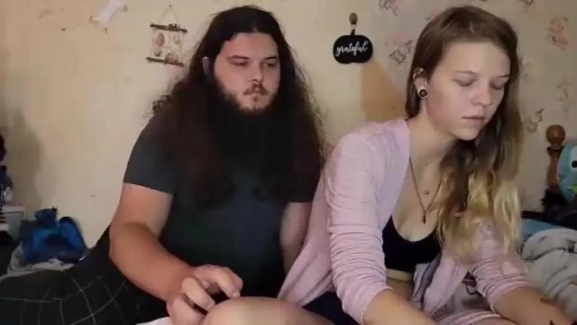 Image 7 of injuredandbroke Stream on Chaturbate on 25 months ago