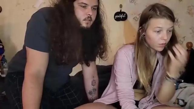 Image 8 of injuredandbroke Stream on Chaturbate on 25 months ago