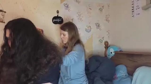 Image 4 of injuredandbroke Stream on Chaturbate on 25 months ago