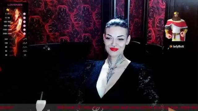 Image 12 of inkedgodess Stream on Chaturbate on 18 months ago