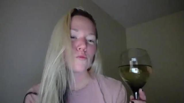 Image 6 of inkedmaskedgirl Stream on Chaturbate on 16 months ago