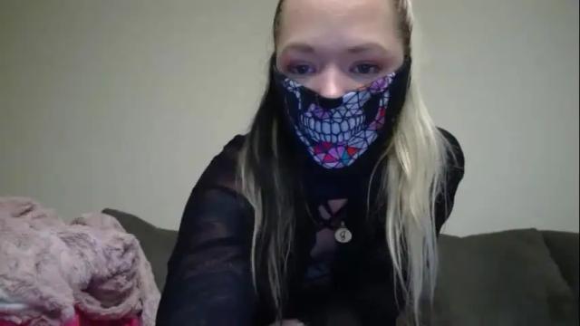 Image 2 of inkedmaskedgirl Stream on Chaturbate on 18 months ago
