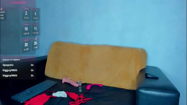 Image 12 of inkedsabrina Stream on Chaturbate on 1 month ago