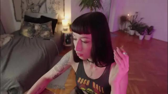 Image 3 of inkedvvitch Stream on Chaturbate on 2 months ago