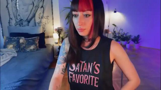 Image 4 of inkedvvitch Stream on Chaturbate on 2 days ago