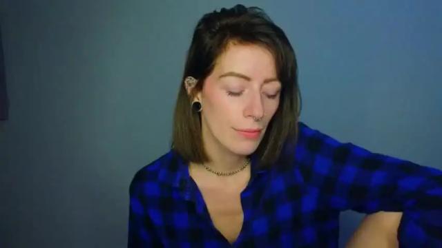 Image 2 of inkkedprincess90 Stream on Chaturbate on 15 months ago