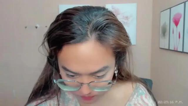 Image 3 of inn0centdoll69 Stream on Chaturbate on 14 months ago