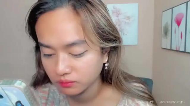 Image 6 of inn0centdoll69 Stream on Chaturbate on 14 months ago