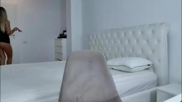 Image 7 of inna_sense Stream on Chaturbate on 1 month ago