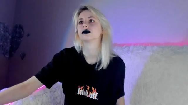 Image 12 of inner_light___ Stream on Chaturbate on 18 months ago