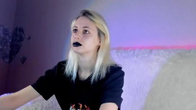 Thumbnail 3, inner_light___'s Stream at Chaturbate, 18 months ago