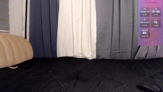 Image 11 of innocent_belle Stream on Chaturbate on 14 months ago