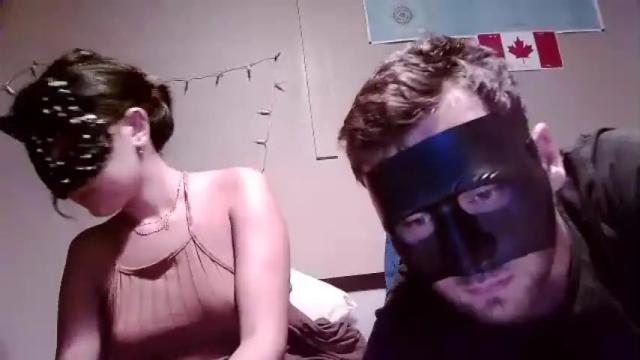 Image 7 of innocentcouplefrance Stream on Chaturbate on 21 months ago
