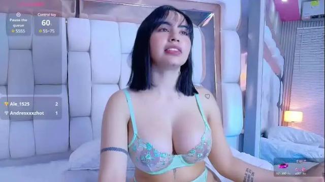 Image 11 of innocentlady_ Stream on Chaturbate on 2 months ago