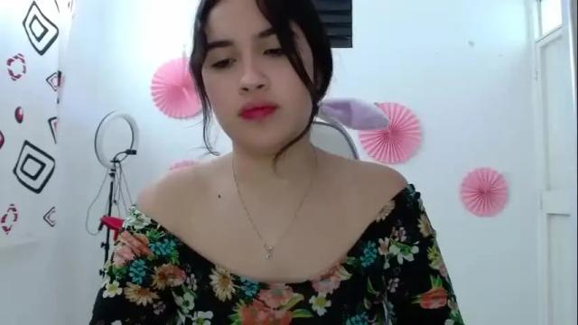 Image 10 of inocentheaven Stream on Chaturbate on 4 months ago