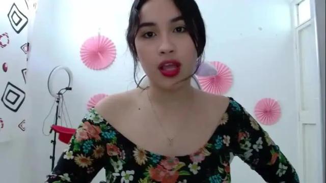 Image 7 of inocentheaven Stream on Chaturbate on 4 months ago