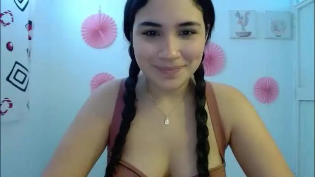 Image 2 of inocentheaven Stream on Chaturbate on 6 days ago