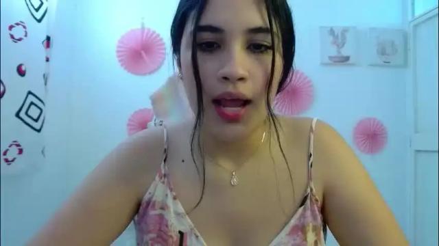 Image 11 of inocentheaven Stream on Chaturbate on 1 day ago