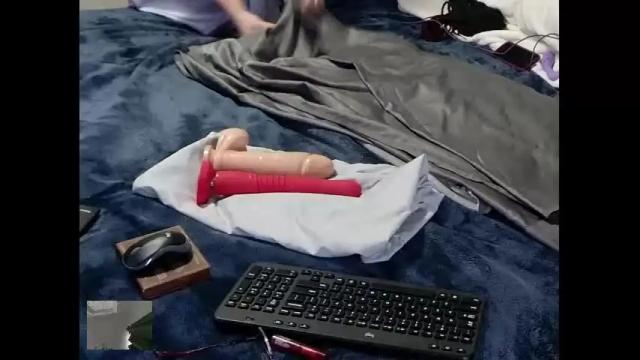 Image 6 of insatiablecpl333 Stream on Chaturbate on 13 months ago