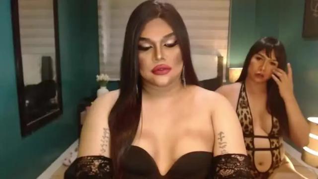 Image 6 of insatiablesexqueens Stream on Chaturbate on 13 months ago
