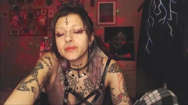 Image 4 of insunnity666 Stream on Chaturbate on 15 months ago
