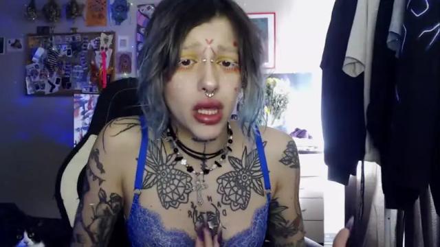 Image 3 of insunnity666 Stream on Chaturbate on 14 months ago