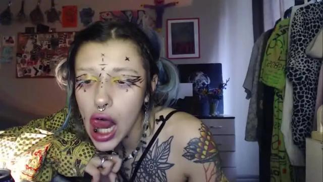 Image 7 of insunnity666 Stream on Chaturbate on 14 months ago