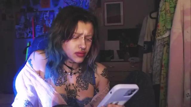Image 2 of insunnity666 Stream on Chaturbate on 13 months ago