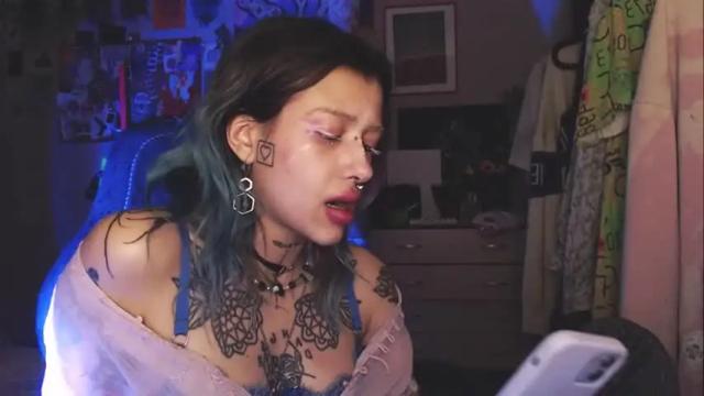 Image 3 of insunnity666 Stream on Chaturbate on 13 months ago