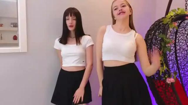 Image 10 of interesting_cherry Stream on Chaturbate on 20 months ago