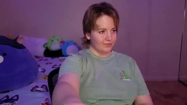 Image 8 of internetfairy_xo Stream on Chaturbate on 16 months ago