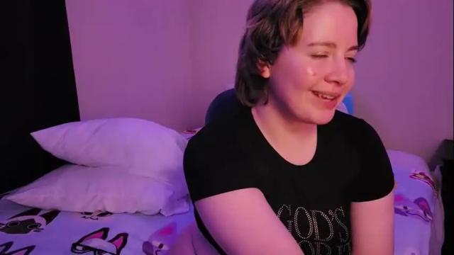 Thumbnail 1, internetfairy_xo's Stream at Chaturbate, 16 months ago