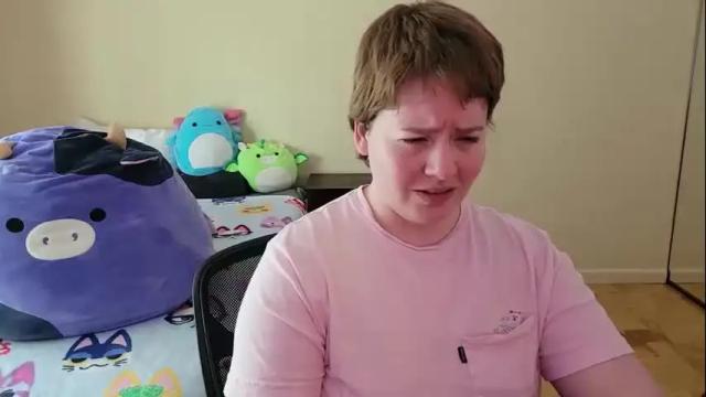 Image 11 of internetfairy_xo Stream on Chaturbate on 15 months ago