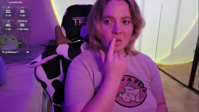 Image 7 of internetfairy_xo Stream on Chaturbate on 1 month ago