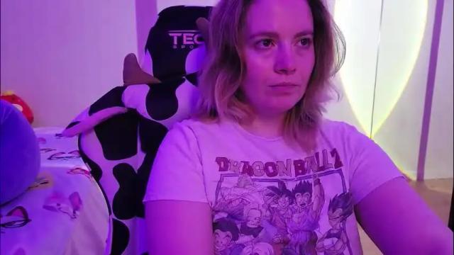 Image 3 of internetfairy_xo Stream on Chaturbate on 5 days ago