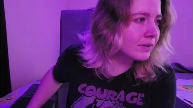 Image 12 of internetfairy_xo Stream on Chaturbate on 1 day ago
