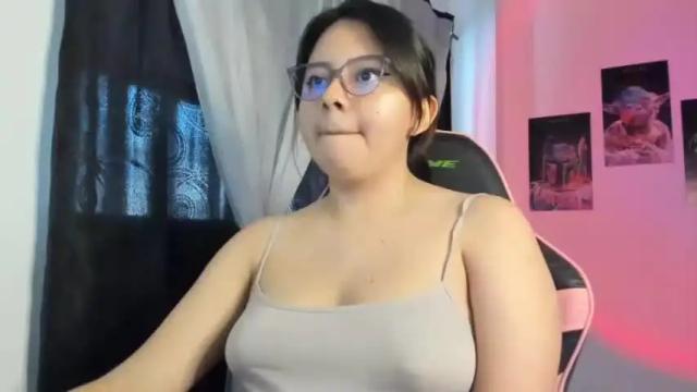 Image 11 of inthegreenway Stream on Chaturbate on 14 months ago