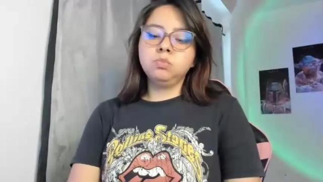 Image 3 of inthegreenway Stream on Chaturbate on 14 months ago