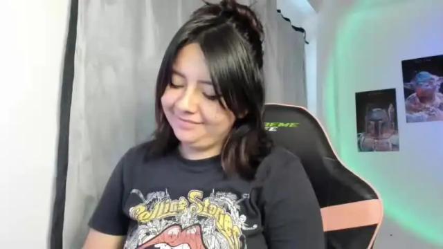 Image 6 of inthegreenway Stream on Chaturbate on 14 months ago