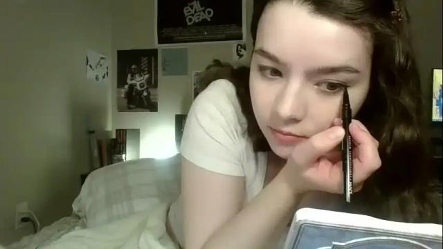 Image 2 of into_the_panda Stream on Chaturbate on 18 months ago