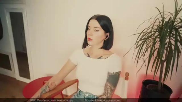 Image 10 of intoxicating_era Stream on Chaturbate on 18 months ago