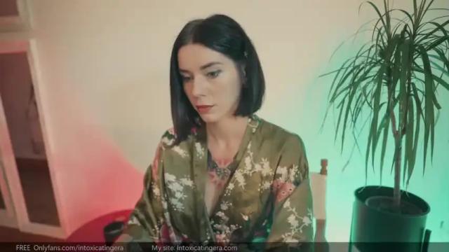 Image 6 of intoxicating_era Stream on Chaturbate on 18 months ago