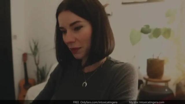 Image 6 of intoxicating_era Stream on Chaturbate on 17 months ago