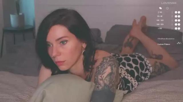 Image 10 of intoxicating_era Stream on Chaturbate on 15 months ago