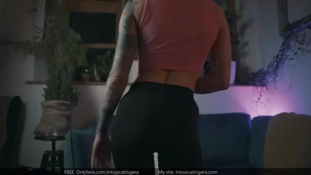Image 4 of intoxicatingera Stream on Chaturbate on 18 months ago