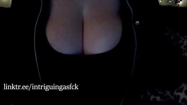 Image 11 of intriguingasfck Stream on Chaturbate on 1 month ago